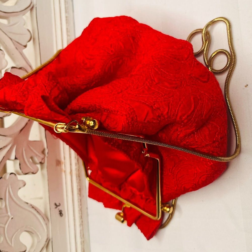 ❤️ Vanessa Vintage Red Guipure Evening Bag – 1990s Elegant Clutch Purse - Picture 5 of 9